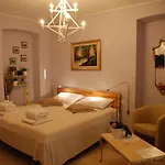 Sotto Il Faro - 的里雅斯特