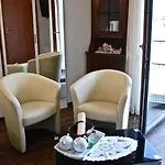 住宿加早餐酒店 Sotto Il Faro - 的里雅斯特