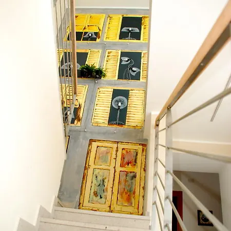 Sotto Il Faro - Bed & Breakfast Trieste