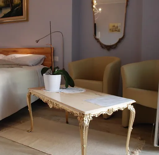 Bed and Breakfast Sotto Il Faro - Τεργέστη