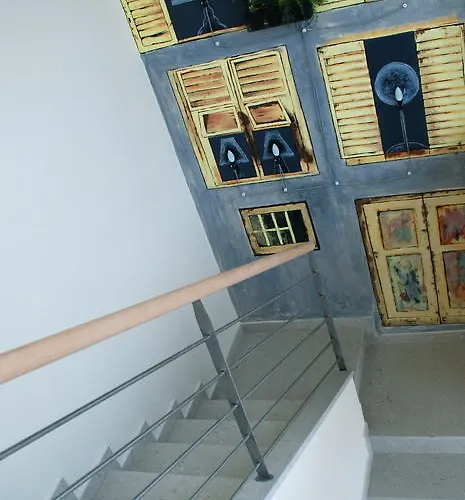 Sotto Il Faro - Τεργέστη