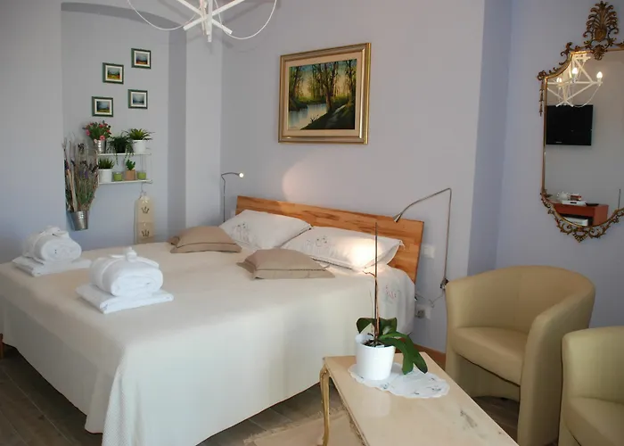 Bed and Breakfast Sotto Il Faro - Τεργέστη